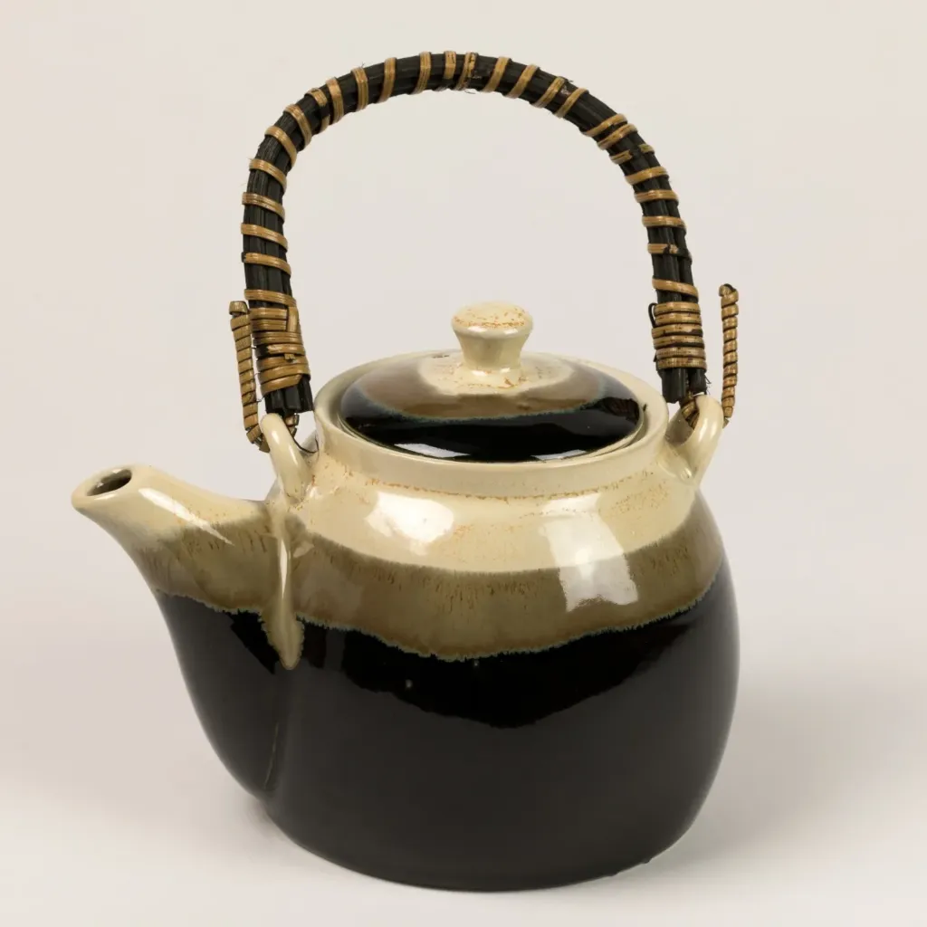 THEIERE NOIRE BORDURE CREME